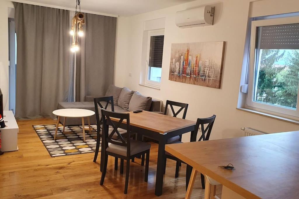 Novoureden Stan Διαμέρισμα Velika Gorica Εξωτερικό φωτογραφία